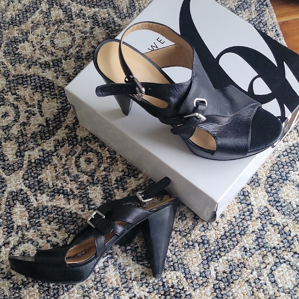 Nine West Black Peep-Toe Heels SIZE 10